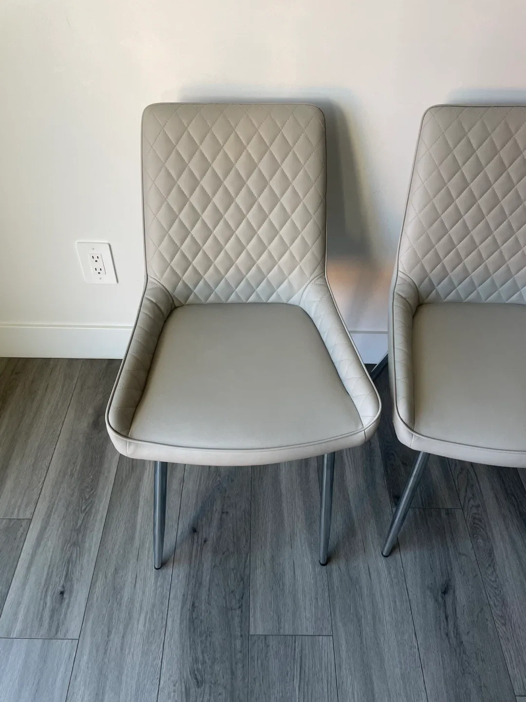3 Dining Chairs image indicator(6)
