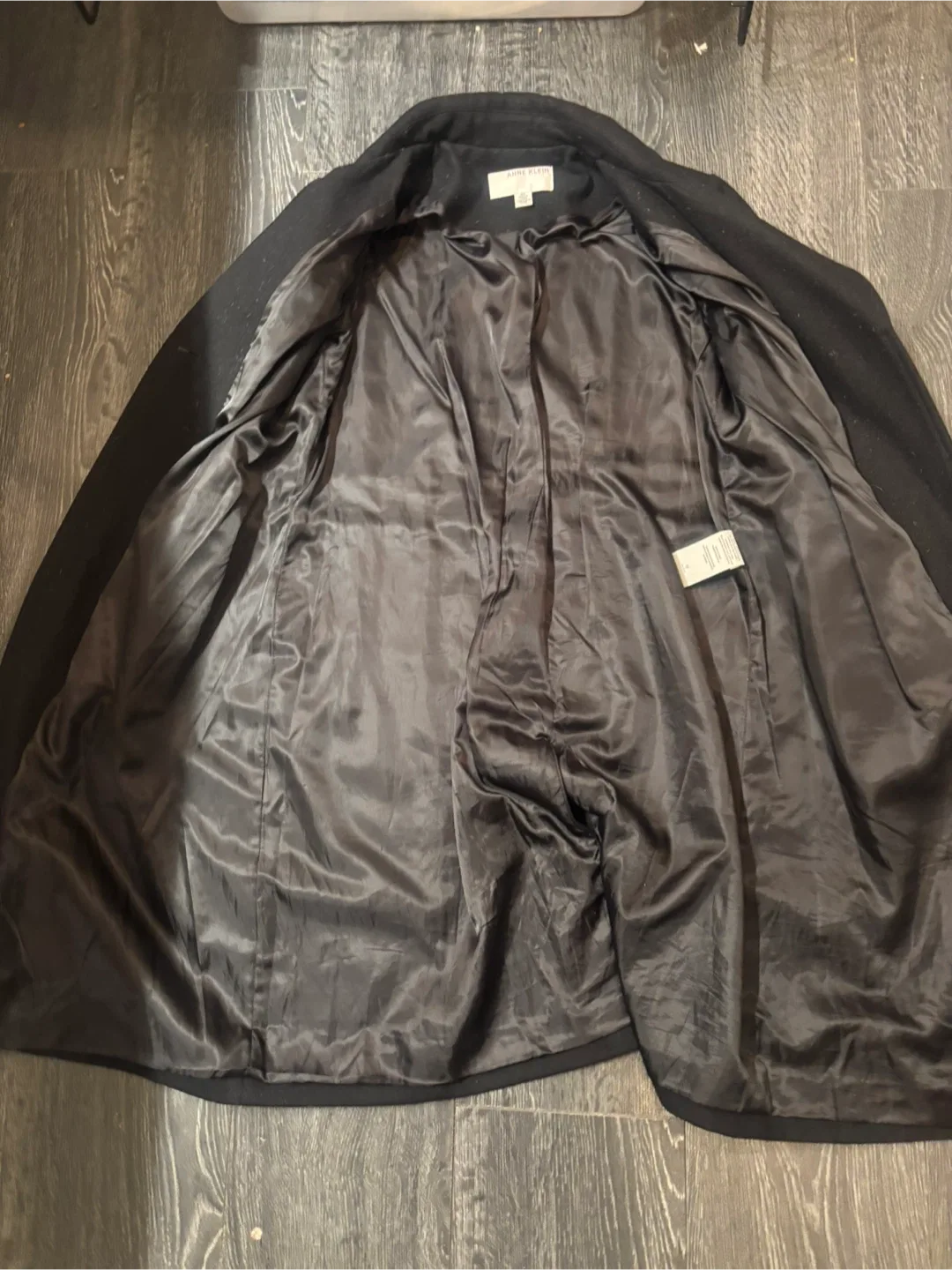 Women’s Anne Klein Wool Coat Medium image indicator(8)