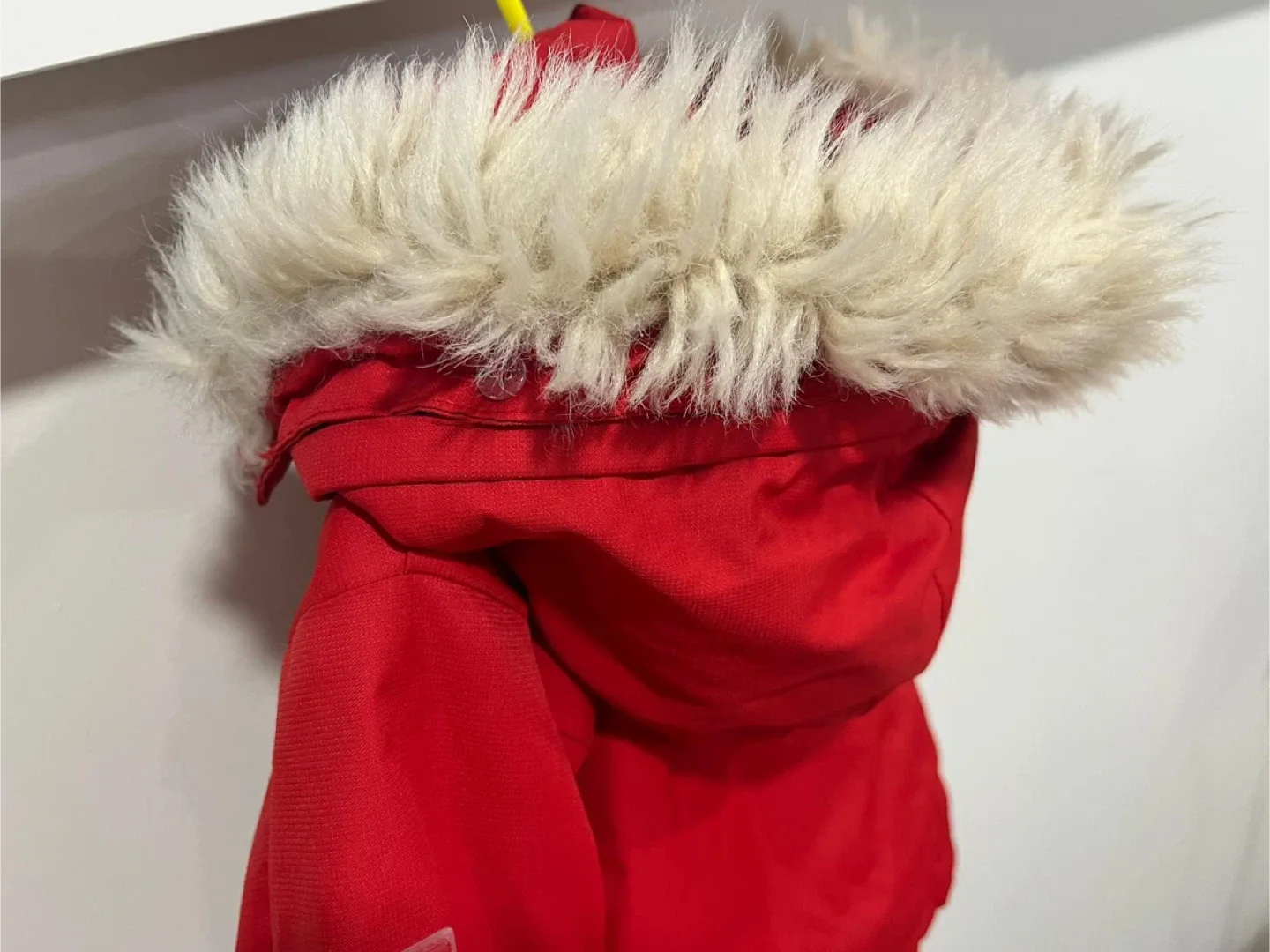 GAP Baby Red Winter Jacket - Size 2 Toddler image indicator(3)