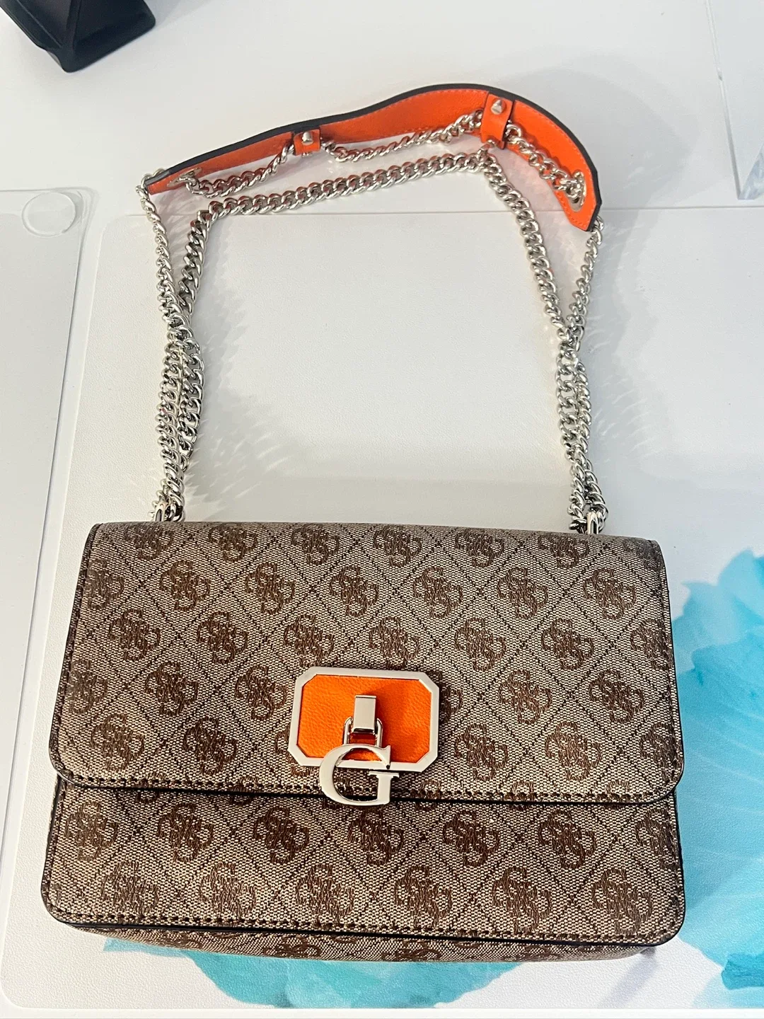 Guess Brown Patterned Shoulder Bag