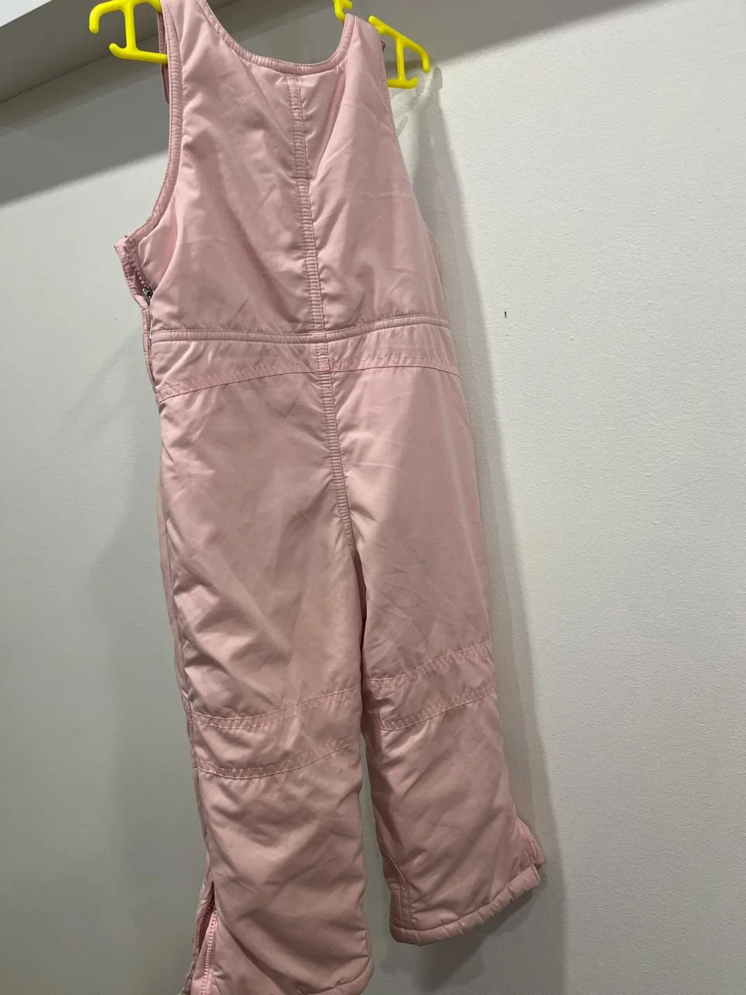 2T - Baby Gap Pink Snowsuit image indicator(5)