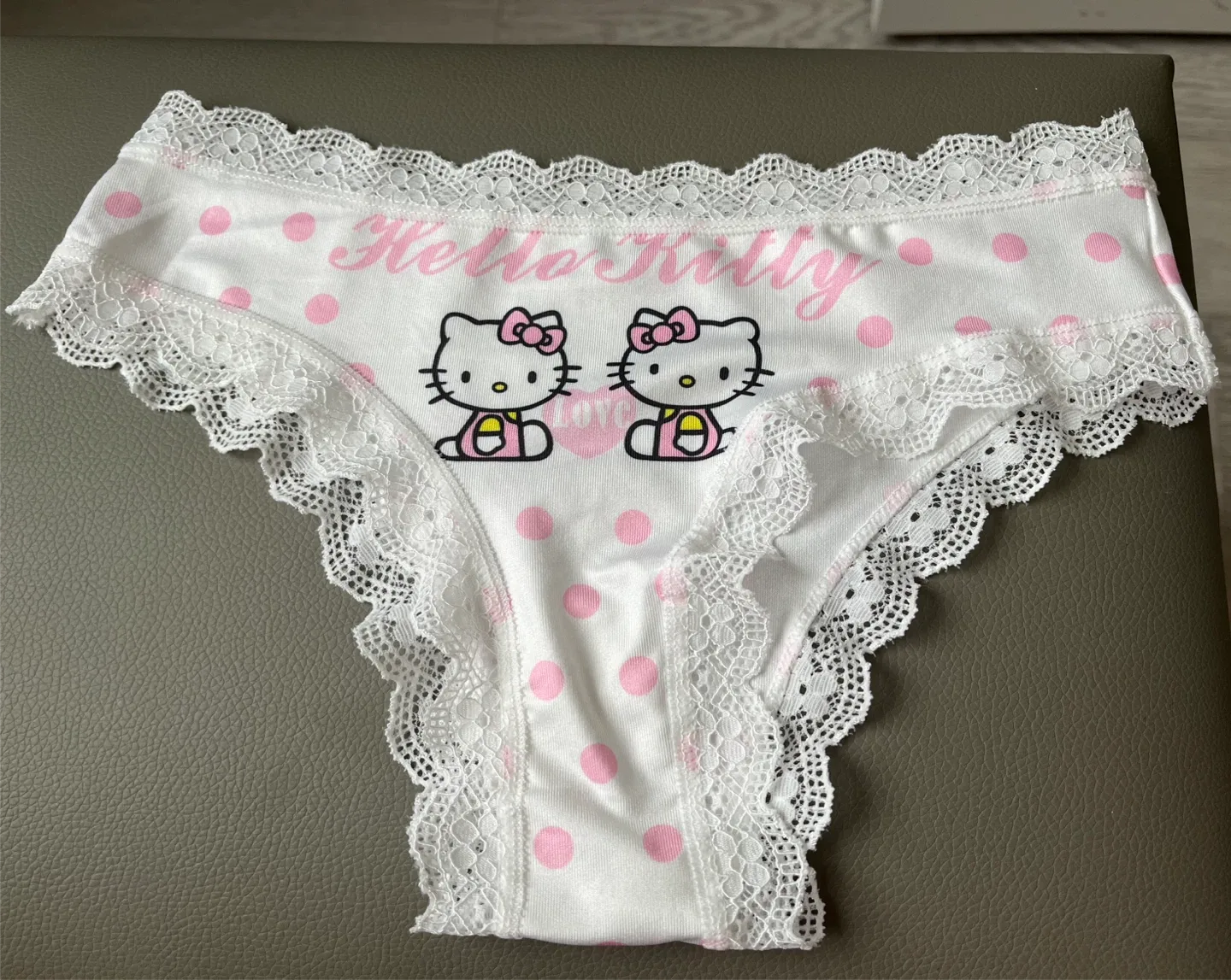Brand new Women Hello Kitty Panties image indicator(4)