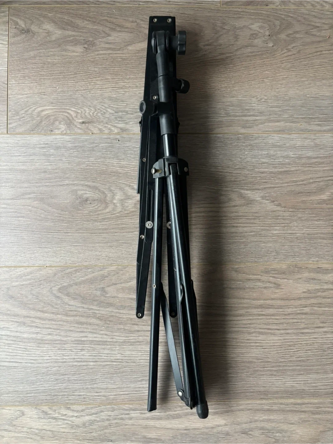 Adjustable Black Metal Sheet Music Stand image indicator(7)