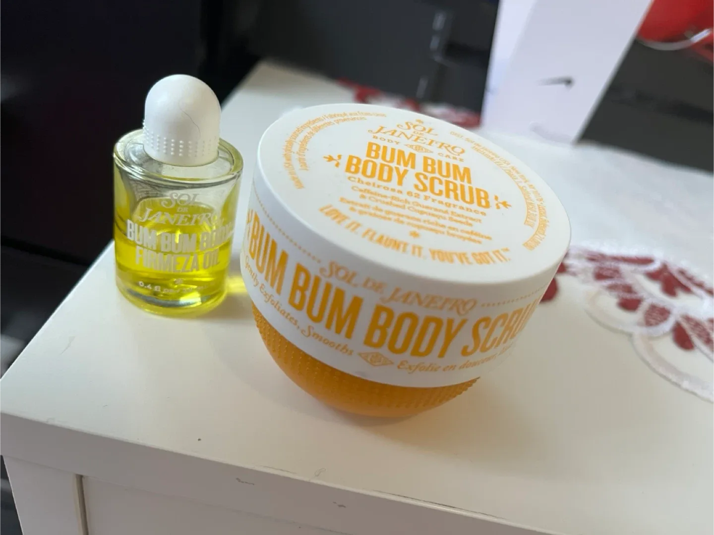 SOL DE JANEIRO BODY SCRUB AND OIL