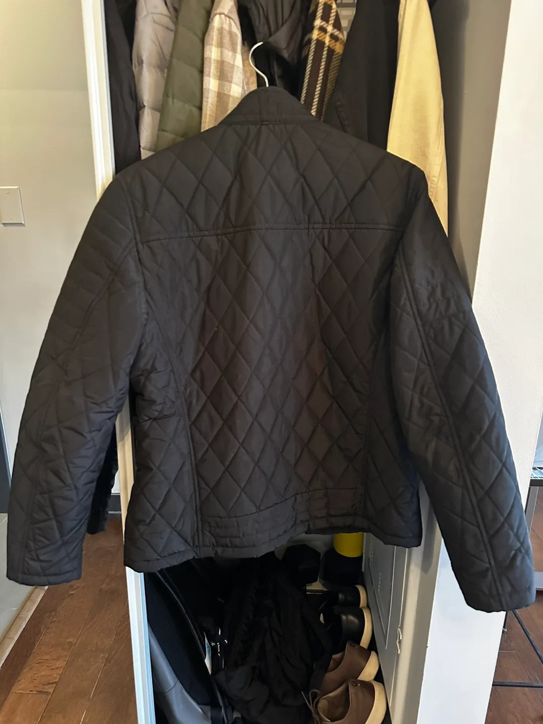 Zara Man Basic Black Quilted Jacket - Size S image indicator(2)