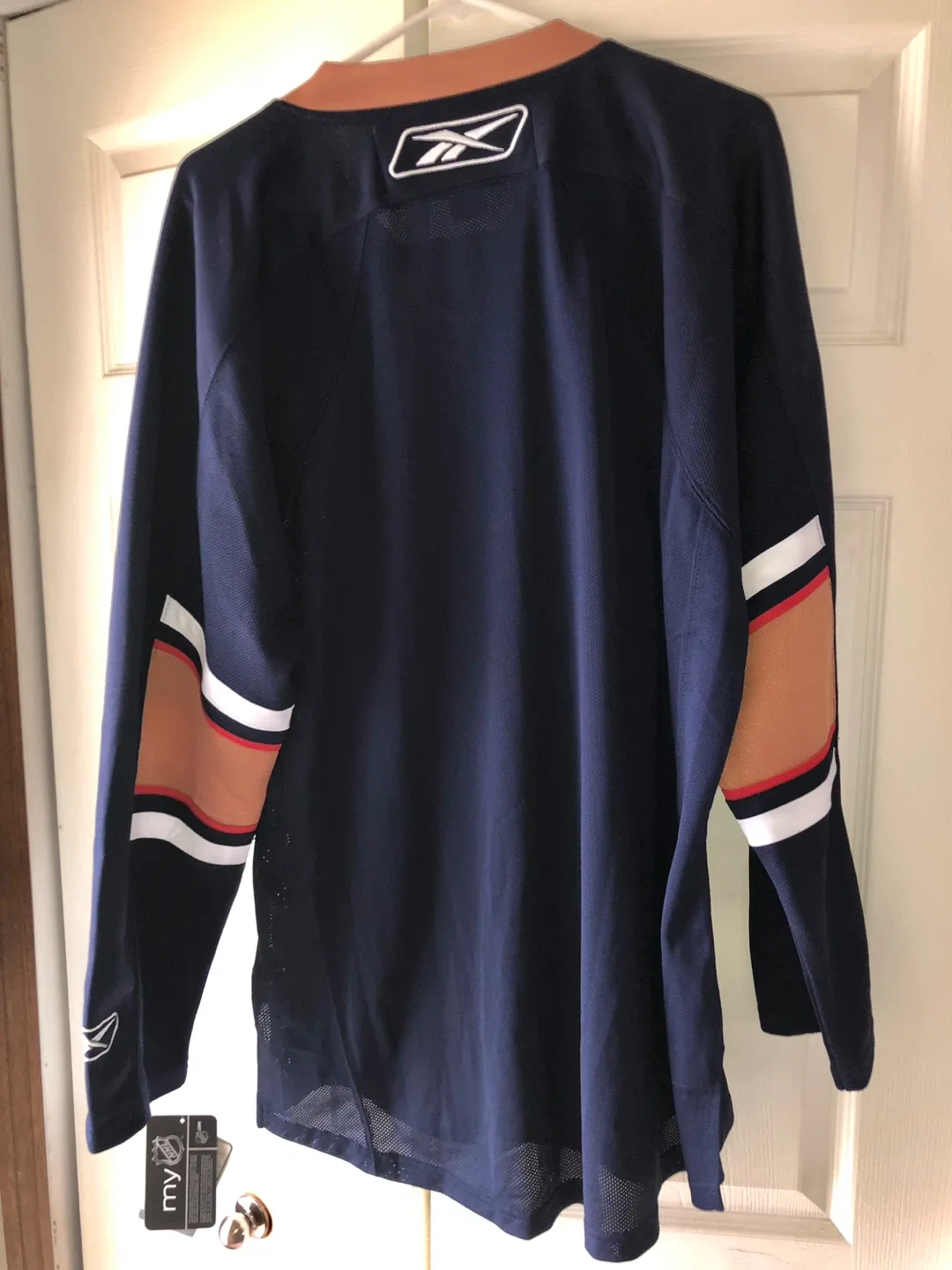 Reebok NHL Edmonton Oilers Jersey - Size L image indicator(3)