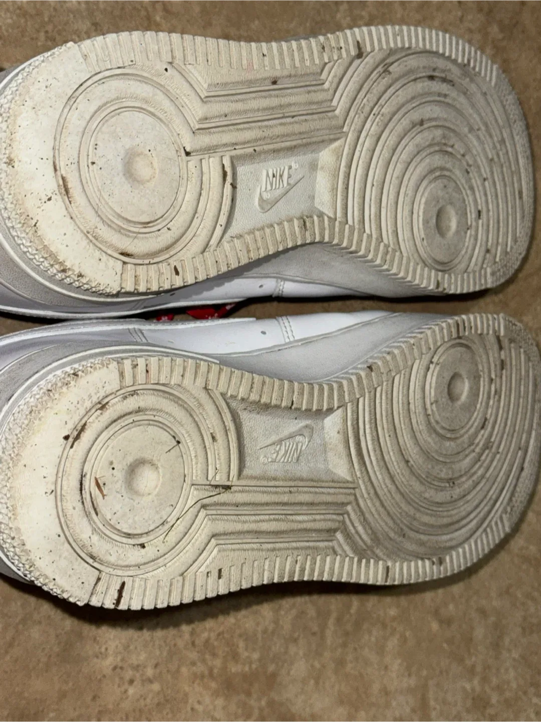 Nike Air Force 1 Supreme White image indicator(5)