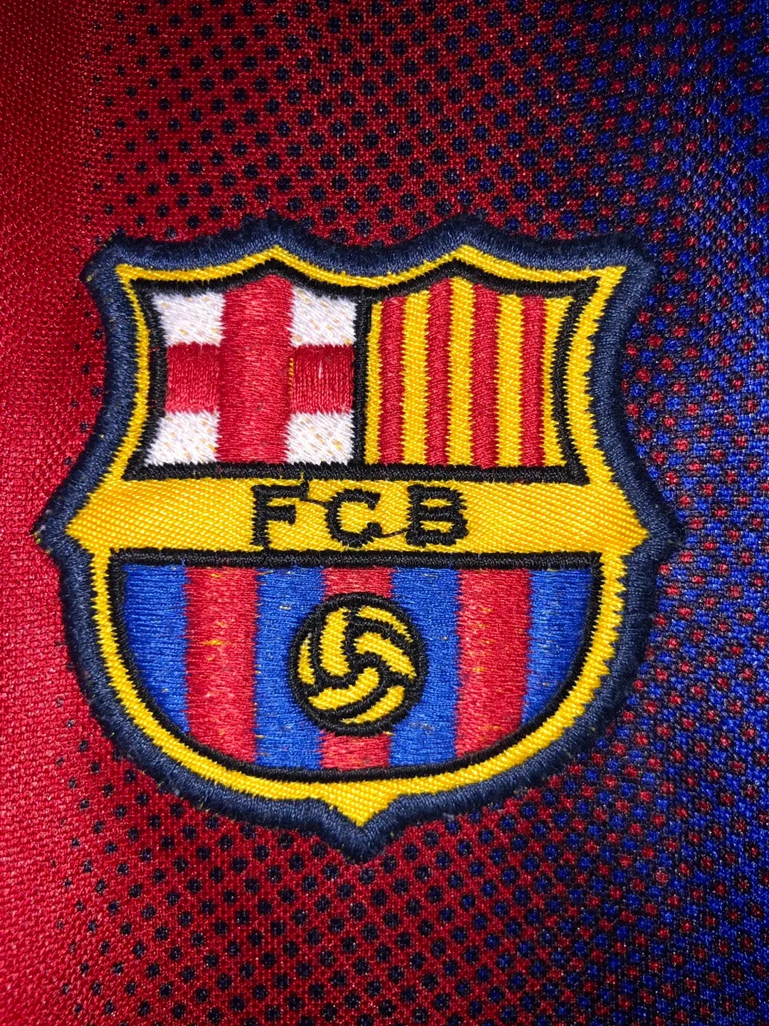 FC Barcelona Soccer Jersey - Size L image indicator(2)