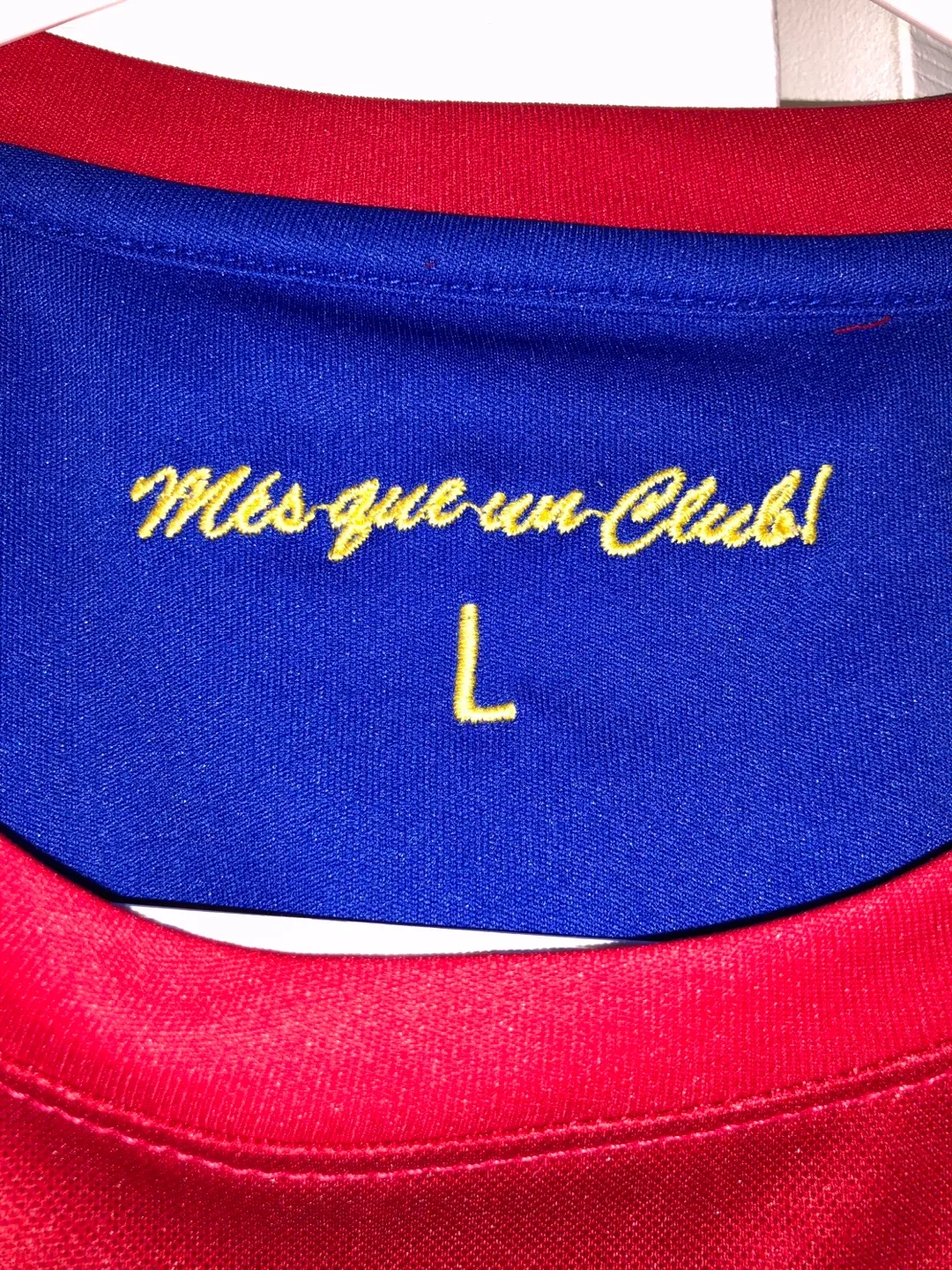 FC Barcelona Soccer Jersey - Size L image indicator(3)