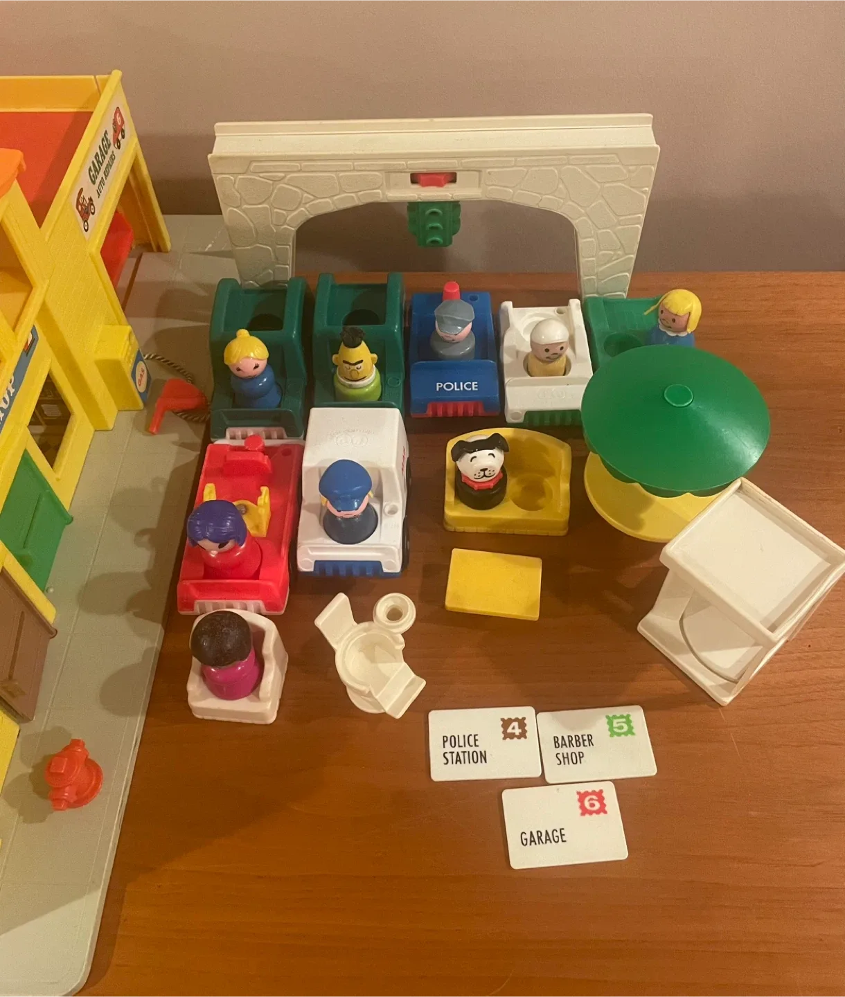 1973 Fisher-Price Little People Play Family Village toy set image indicator(9)