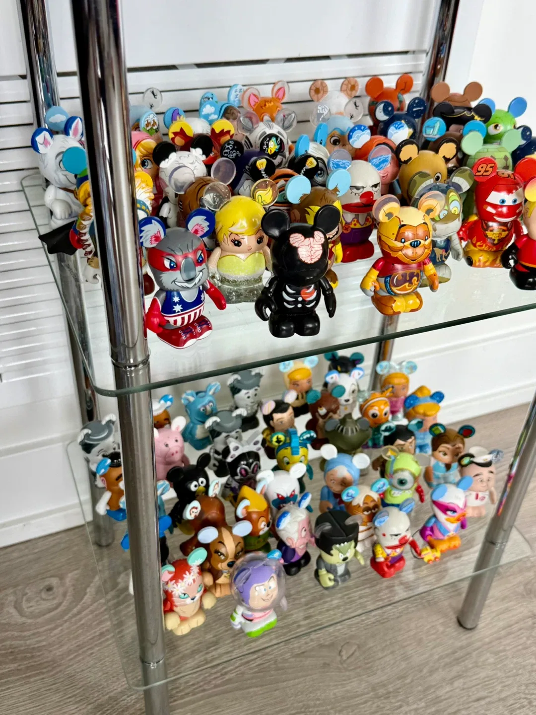 Collections 188 Disney Vinylmation Figures image indicator(3)