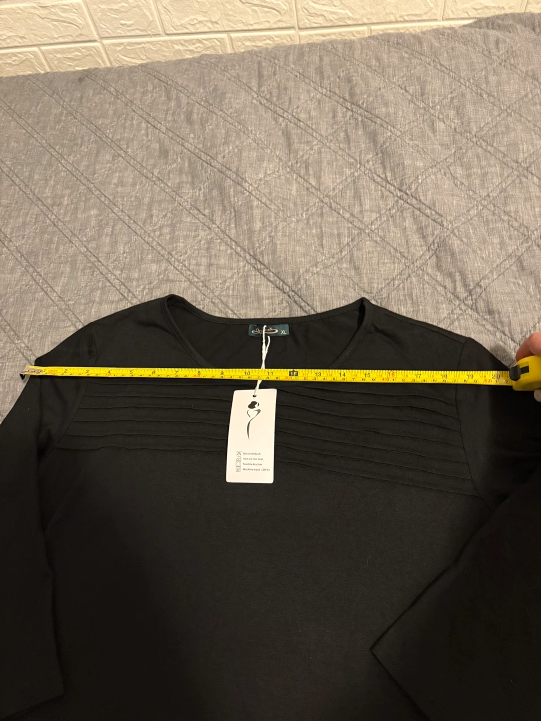 Ofeefan Black Long Sleeve Top - Size XL - photo 3