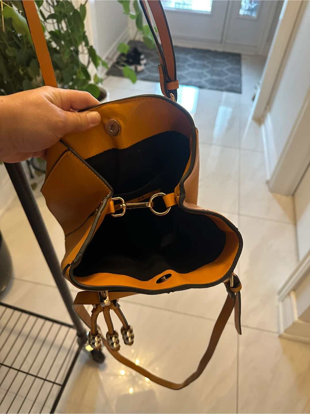 Zara Trafaluc Mustard Yellow Bucket Bag - photo 3