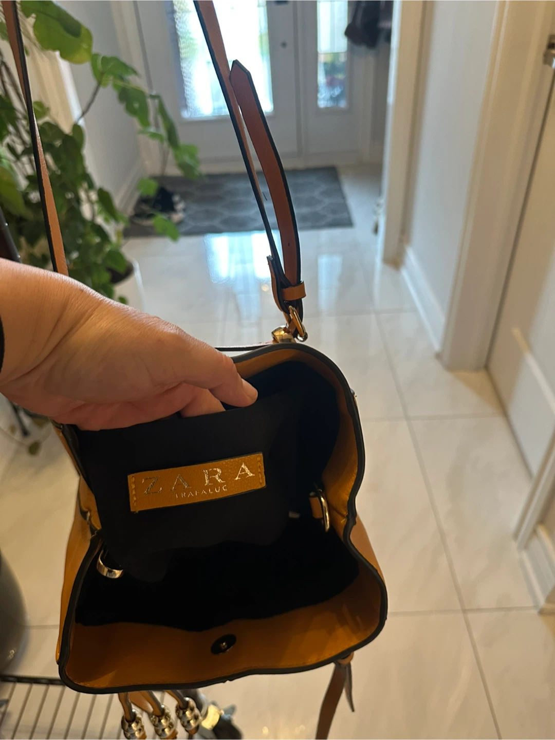 Zara Trafaluc Mustard Yellow Bucket Bag - photo 5