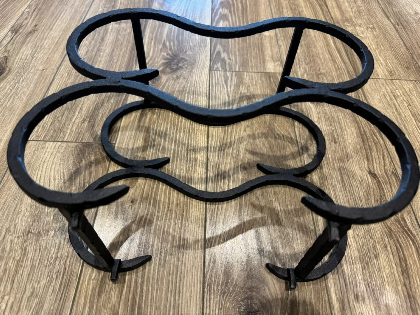 Wrought Iron Black Metal Wine Rack image indicator(2)