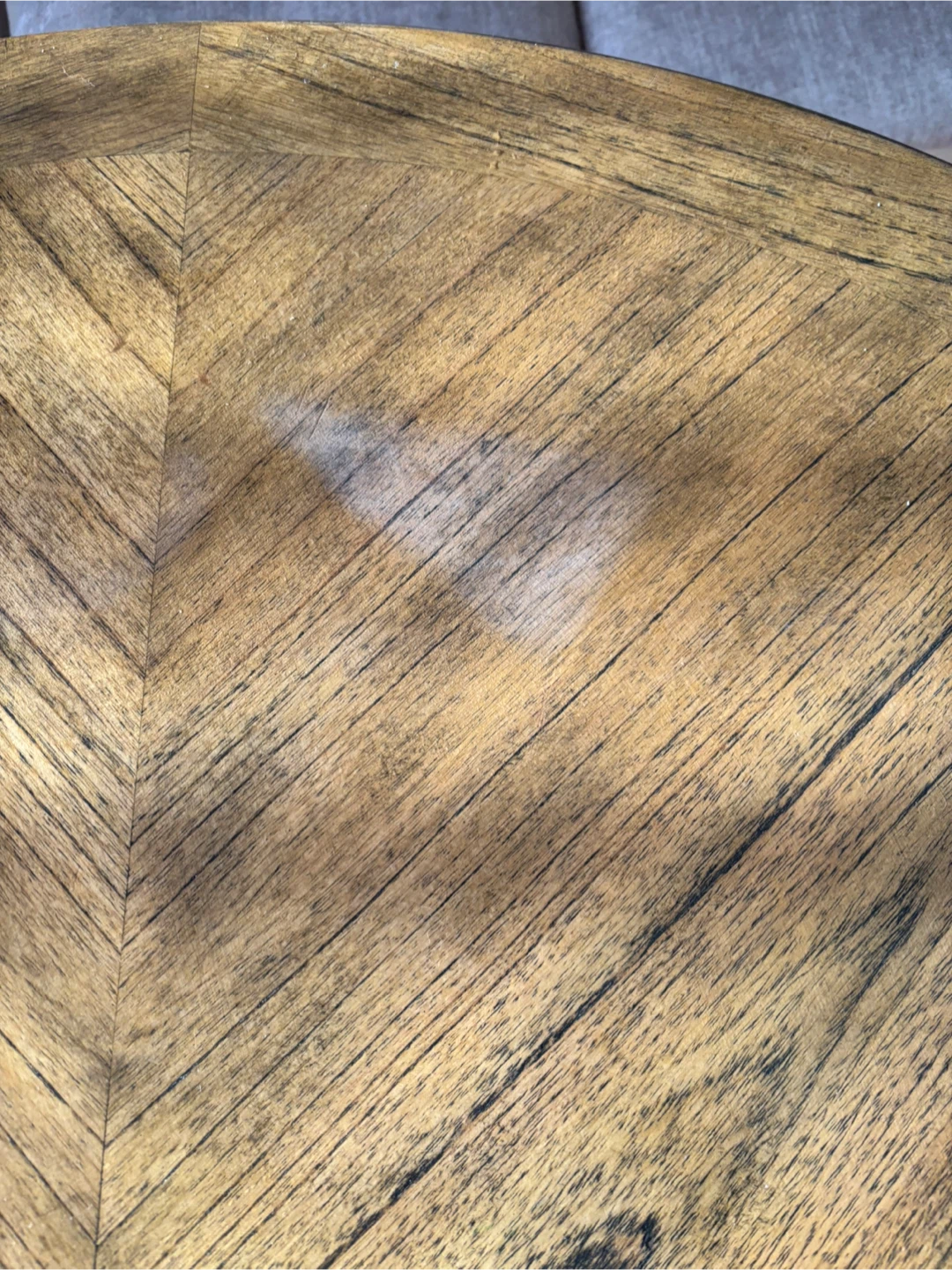 Used Dining Table with 4 Chairs - photo 3
