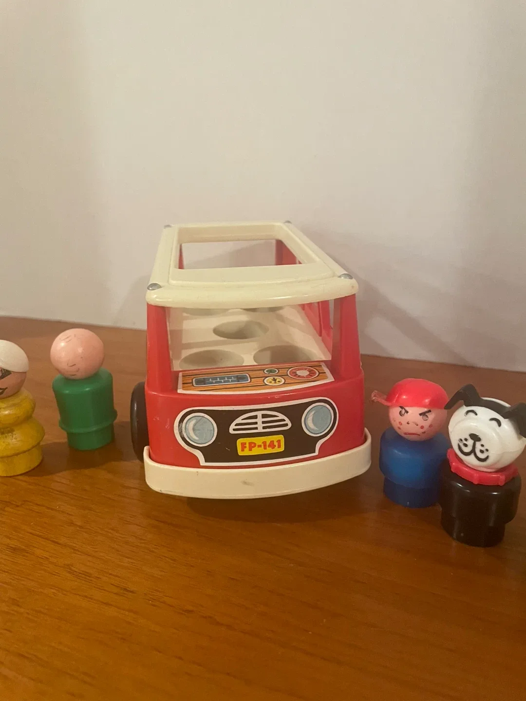 1969 Fisher-Price Little People Mini Bus with 4 people and dog image indicator(4)