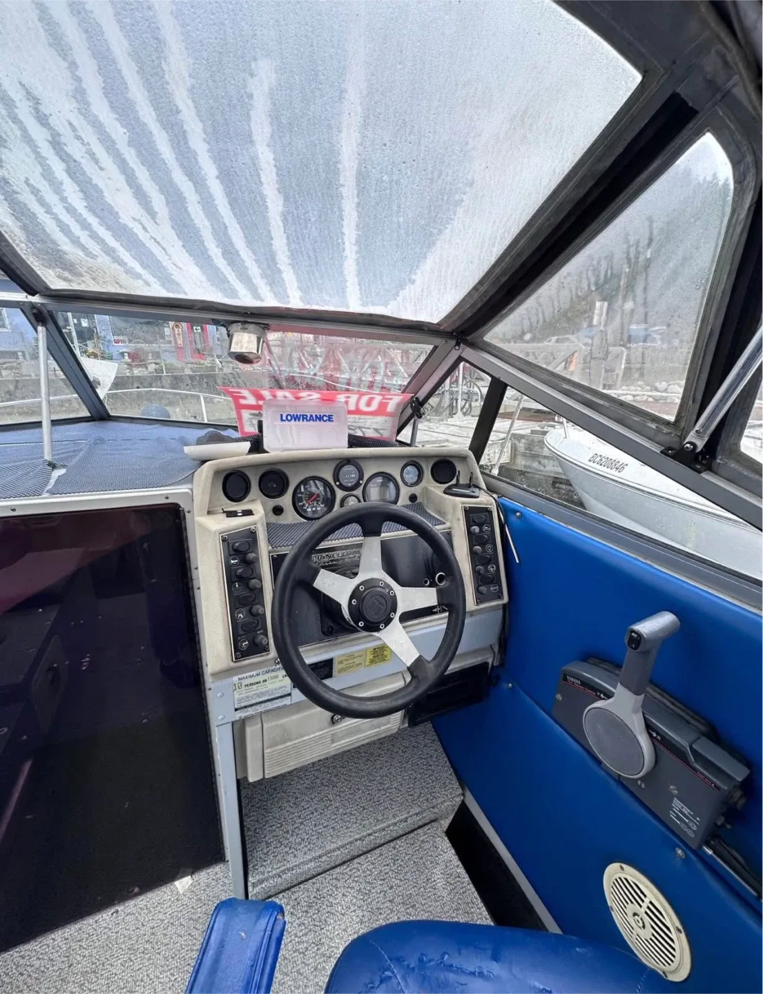 1993 Princecraft Corsica with new 150 hp Yamaha Motor image indicator(7)