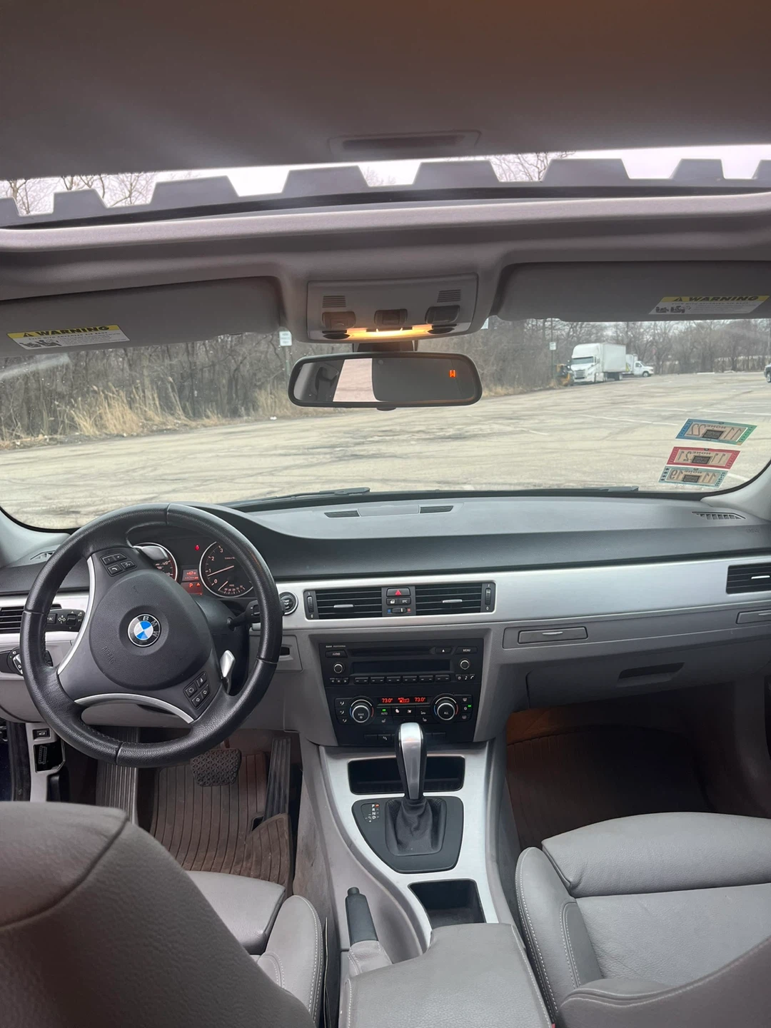 2010 BMW 328i  xDrive Sedan 4D - photo 5