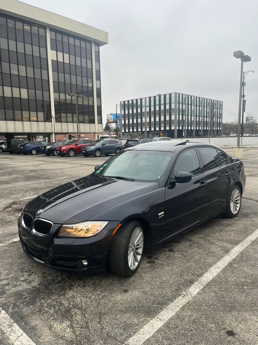 2010 BMW 328i  xDrive Sedan 4D