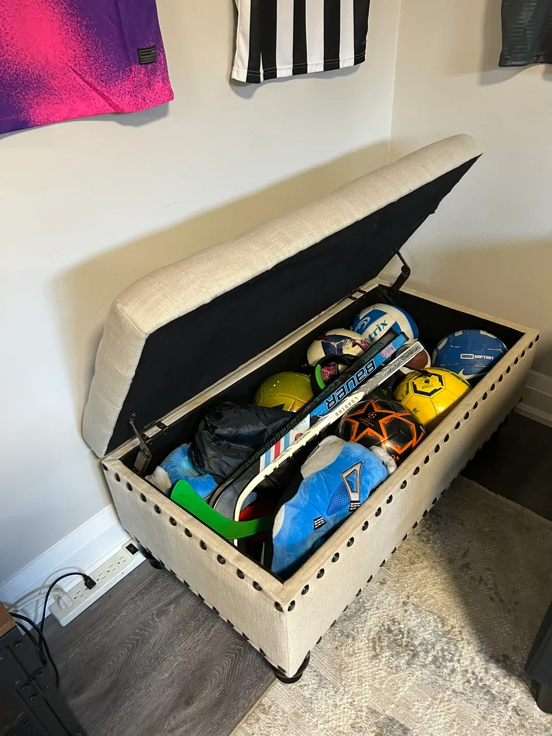 Upholstered Storage Ottoman Bench image indicator(3)