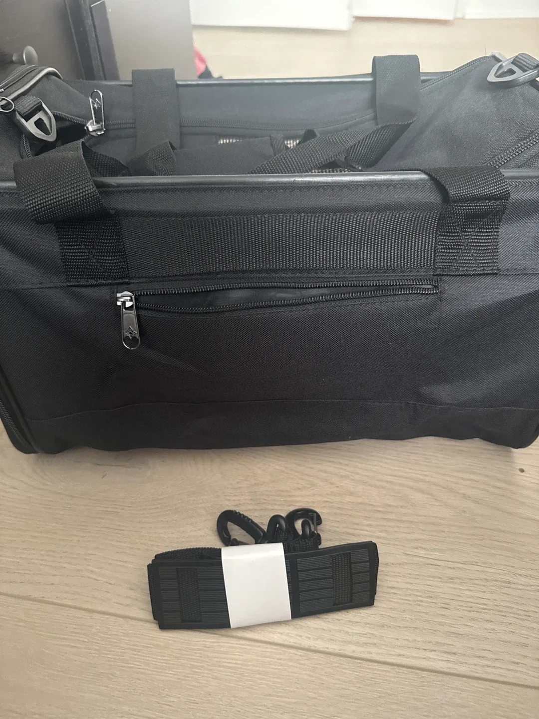 Sherpa Everyday Airline Approved Pet Carrier image indicator(2)