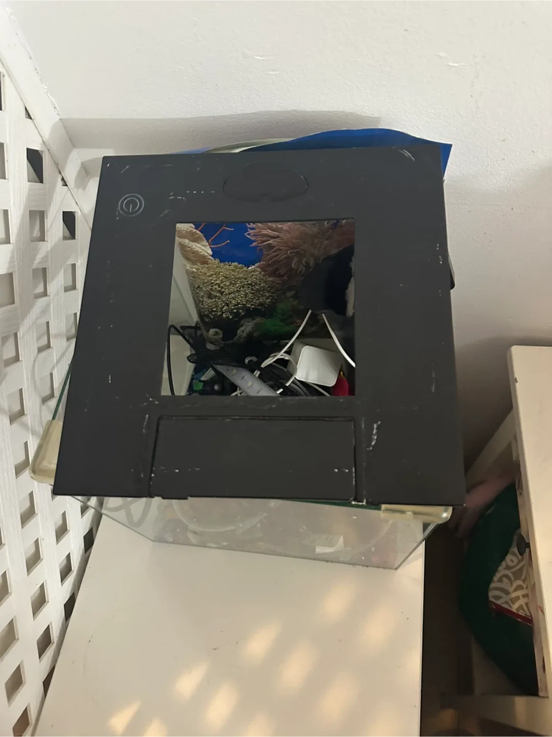 Fish tank image indicator(2)