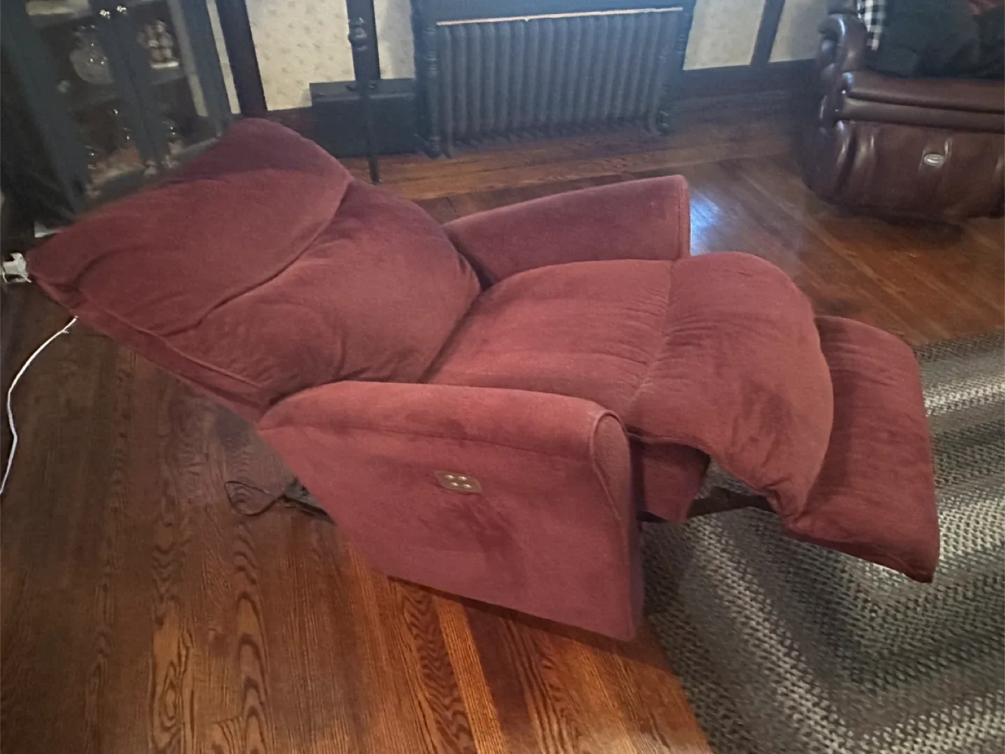 Set of 2 Burgundy  Electric Recliner Chair image indicator(2)