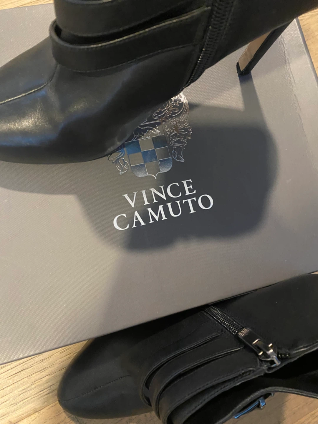 Vince Camuto Black Leather Heeled Booties - photo 4