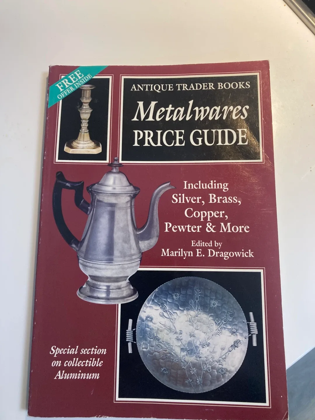 Antique Trader Metalwares Price Guide