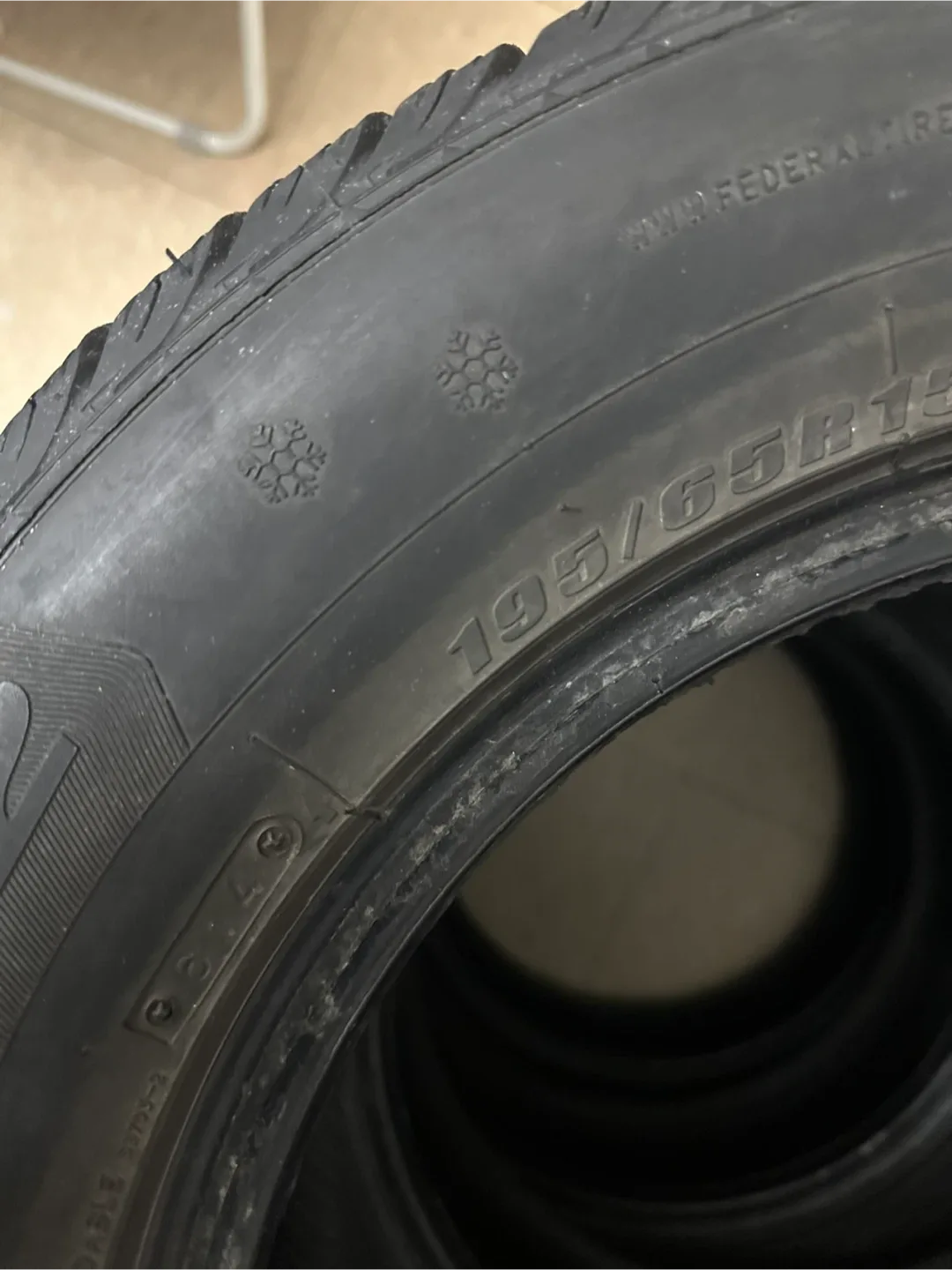 Federal 195/65R15 95T XL Winter Tires image indicator(3)