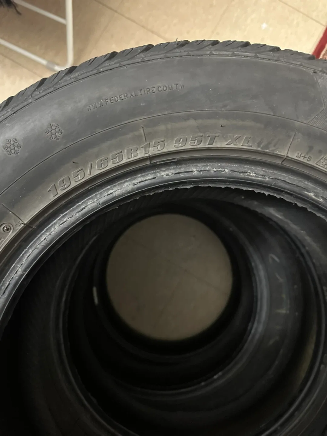 Federal 195/65R15 95T XL Winter Tires image indicator(2)