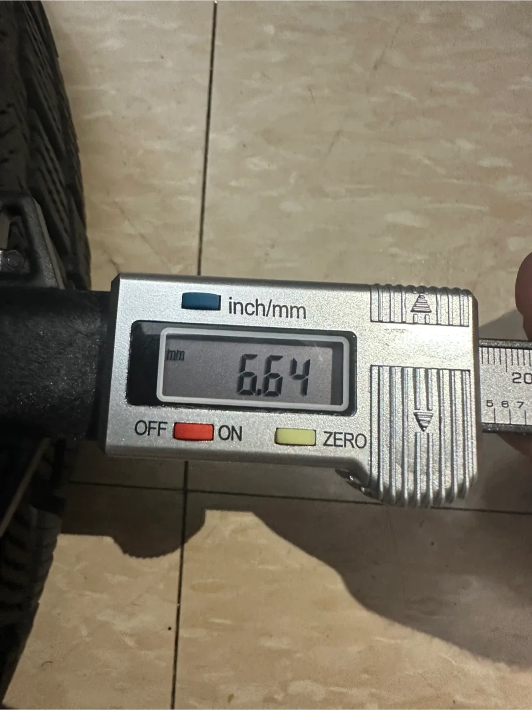 Federal 195/65R15 95T XL Winter Tires image indicator(4)