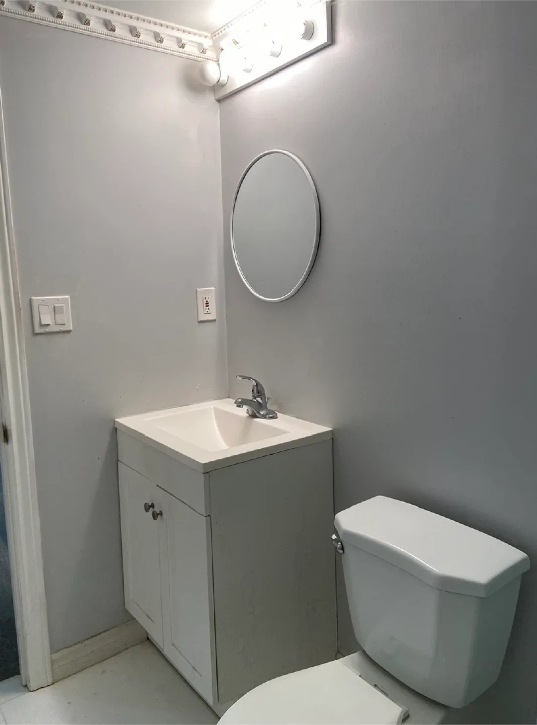 Apartment for rent image indicator(4)