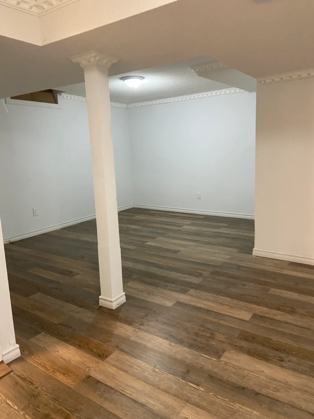 Apartment for rent image indicator(10)