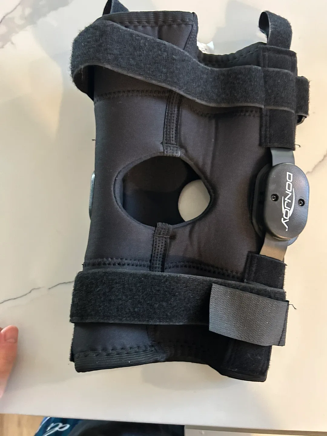 DonJoy Drytex Hinged Knee Brace image indicator(2)