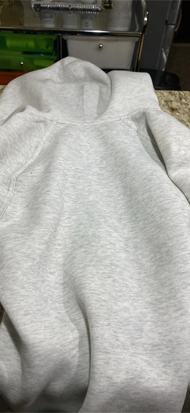 Nike Tech Fleece Hoodie - Size Small image indicator(4)