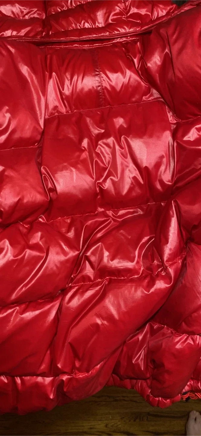 Polo Ralph Lauren Red Puffer Jacket - Size M image indicator(5)