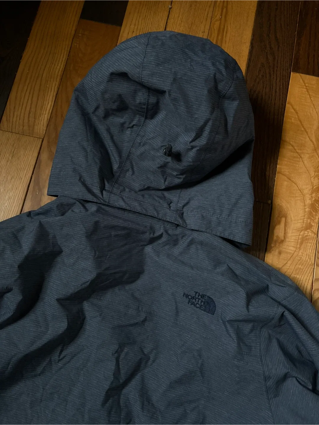 The North Face TNF HyVent Jacket XL mec acg patagonia image indicator(6)