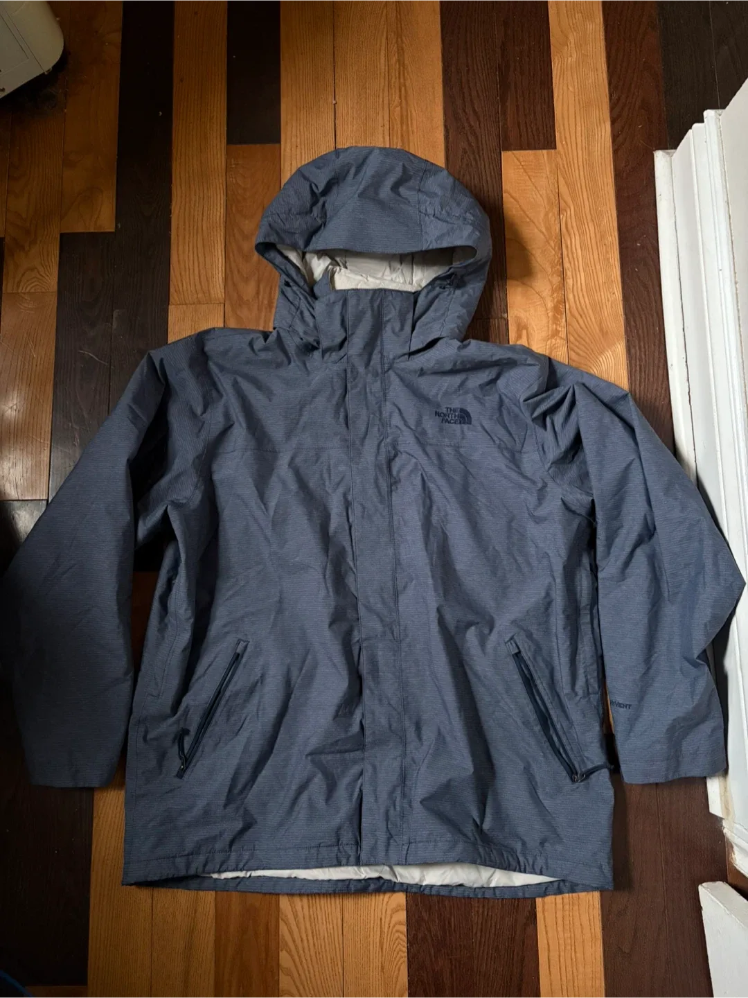 The North Face TNF HyVent Jacket XL mec acg patagonia image indicator(2)
