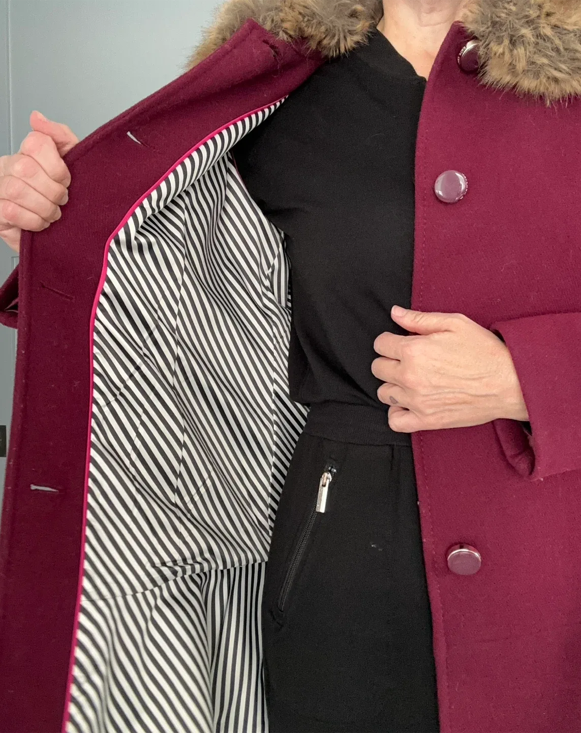 Kate Spade New York Peacoat w/ Faux Fur Collar - Size L/G image indicator(7)