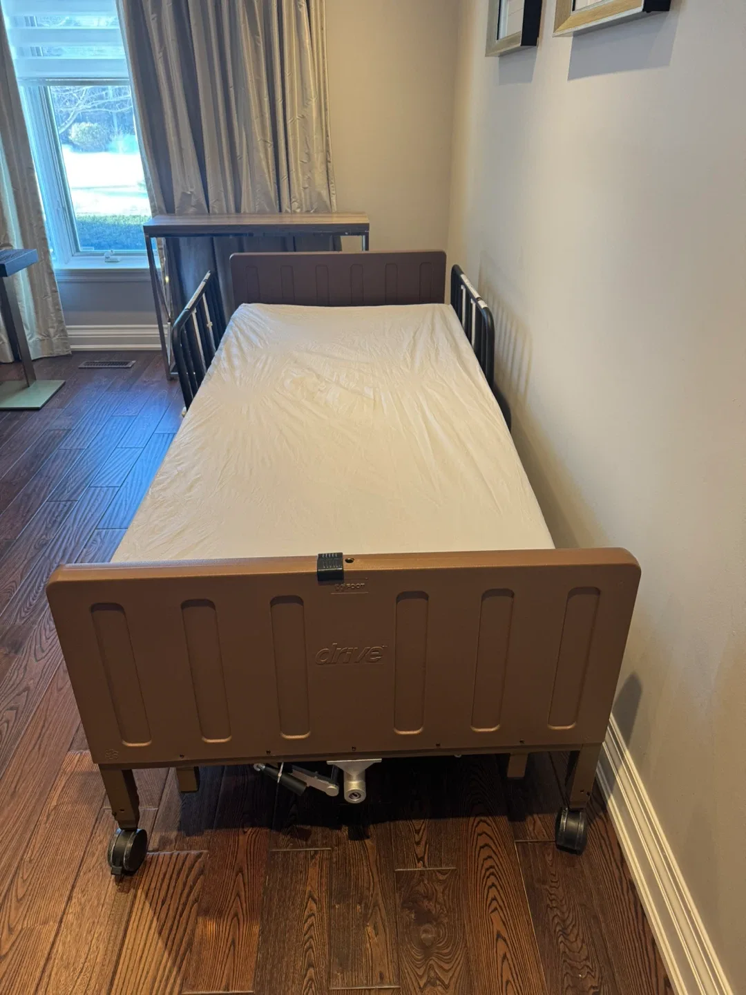 DRIVE MEDICAL HOSPITAL BED image indicator(4)