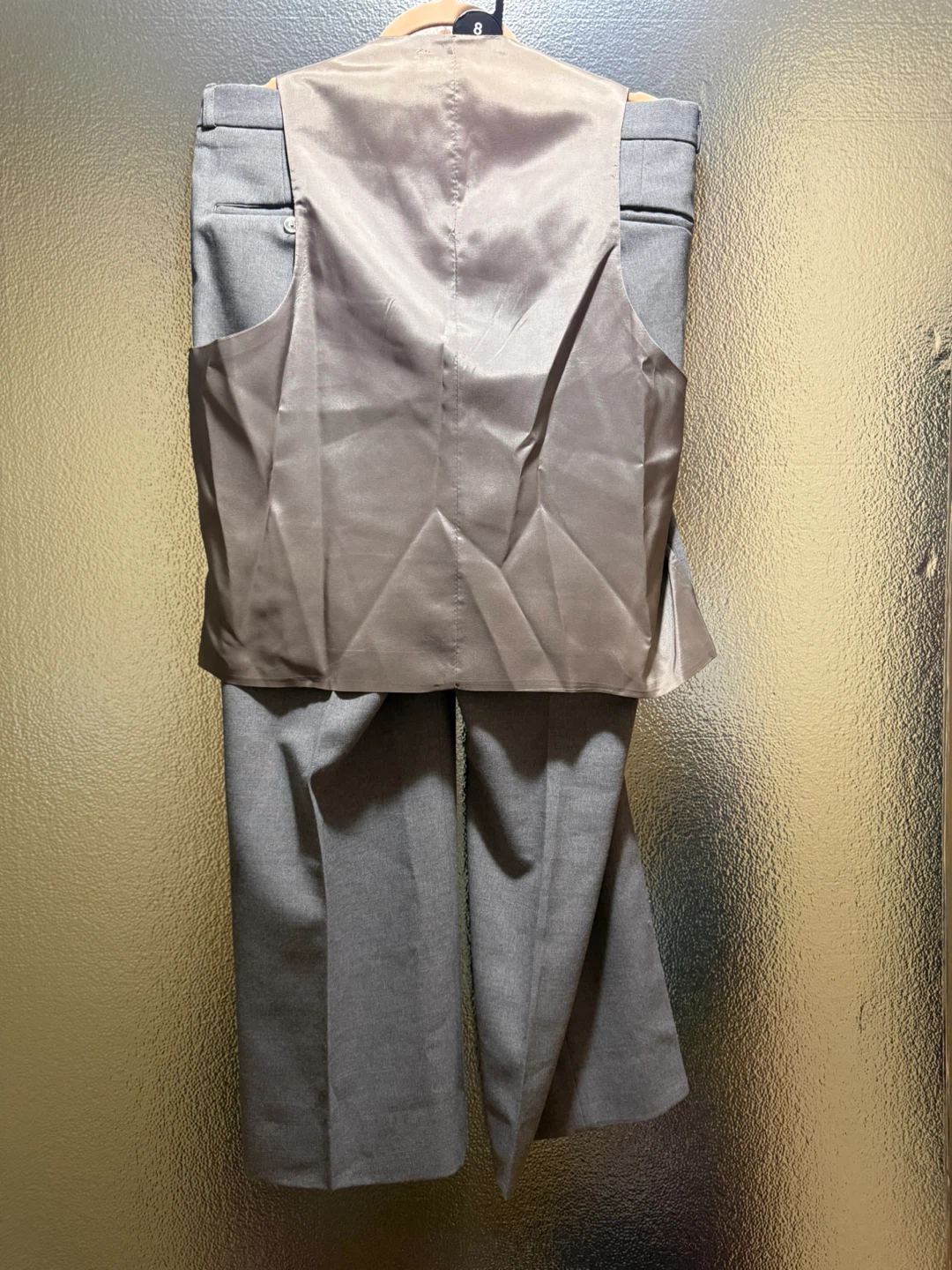 Sharp Men’s 3PC Grey Suit {fits Medium} - photo 4