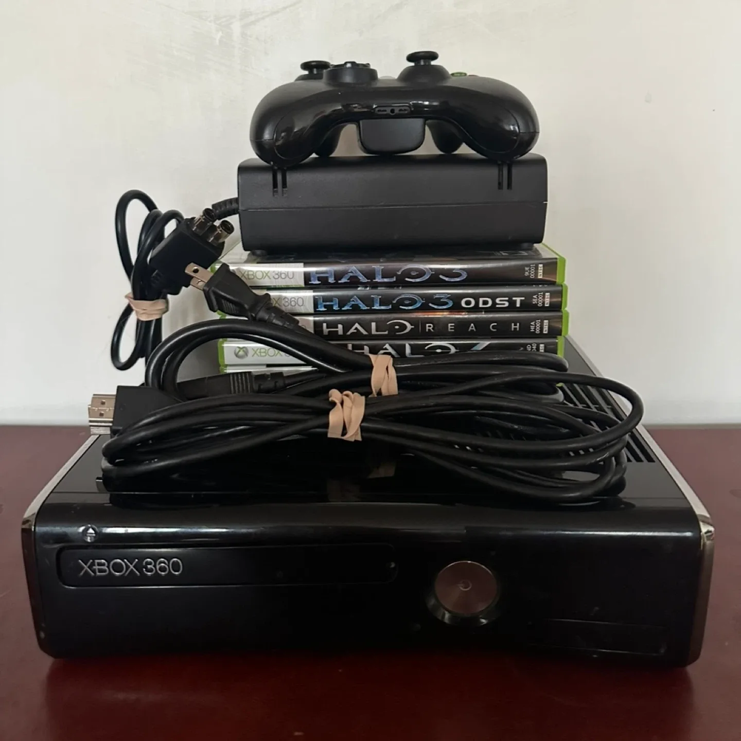 Xbox 360, Wireless Controller & Games