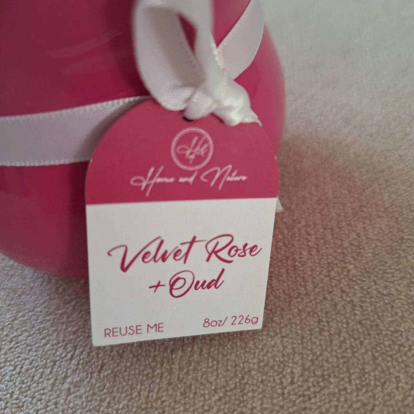 Home & Nature Velvet Rose + Oud Candle image indicator(4)