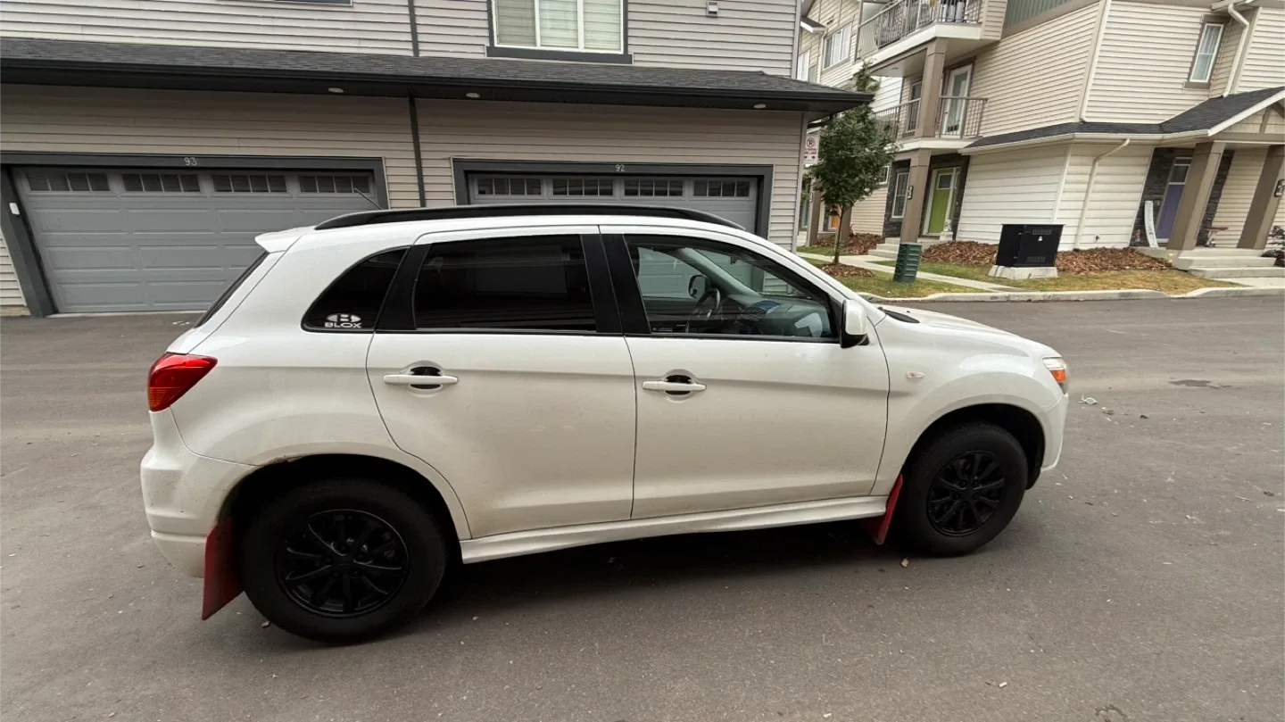 2011 Mitsubishi RVR ES 4WD 2.0L - Well Maintained image indicator(5)