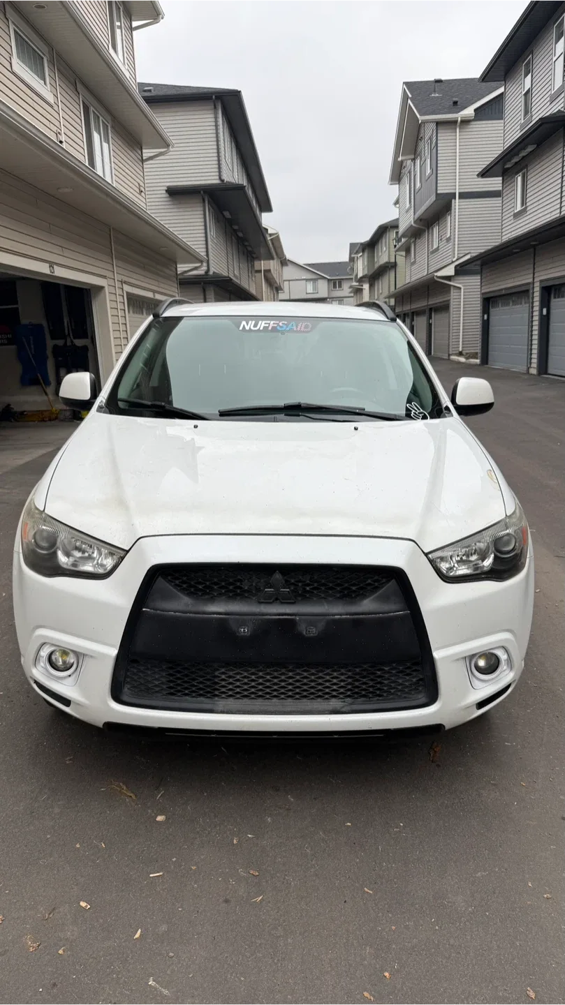 2011 Mitsubishi RVR ES 4WD 2.0L - Well Maintained image indicator(2)