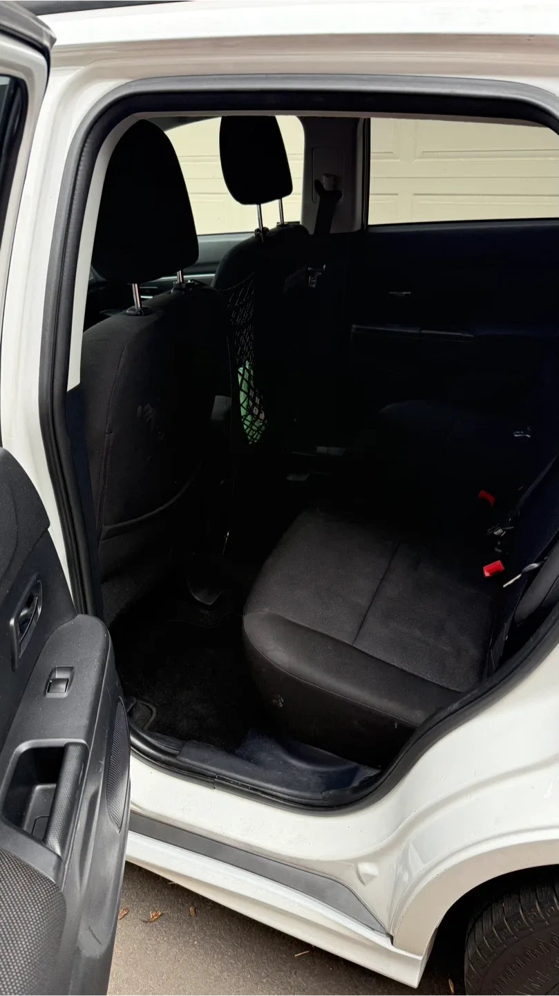 2011 Mitsubishi RVR ES 4WD 2.0L - Well Maintained image indicator(8)