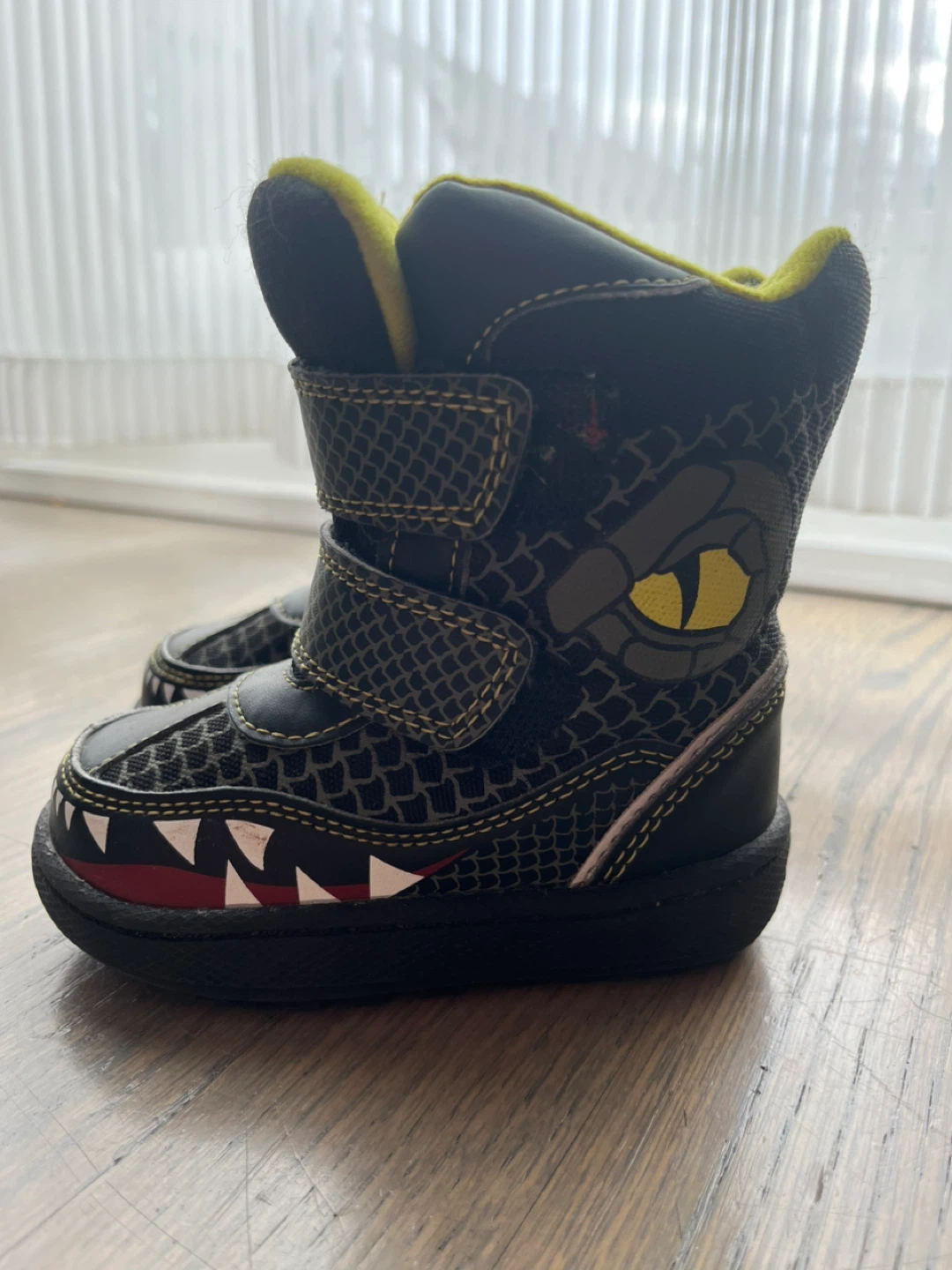 Robeez Monster Mayhem Winter Boots - Size 6 - photo 3