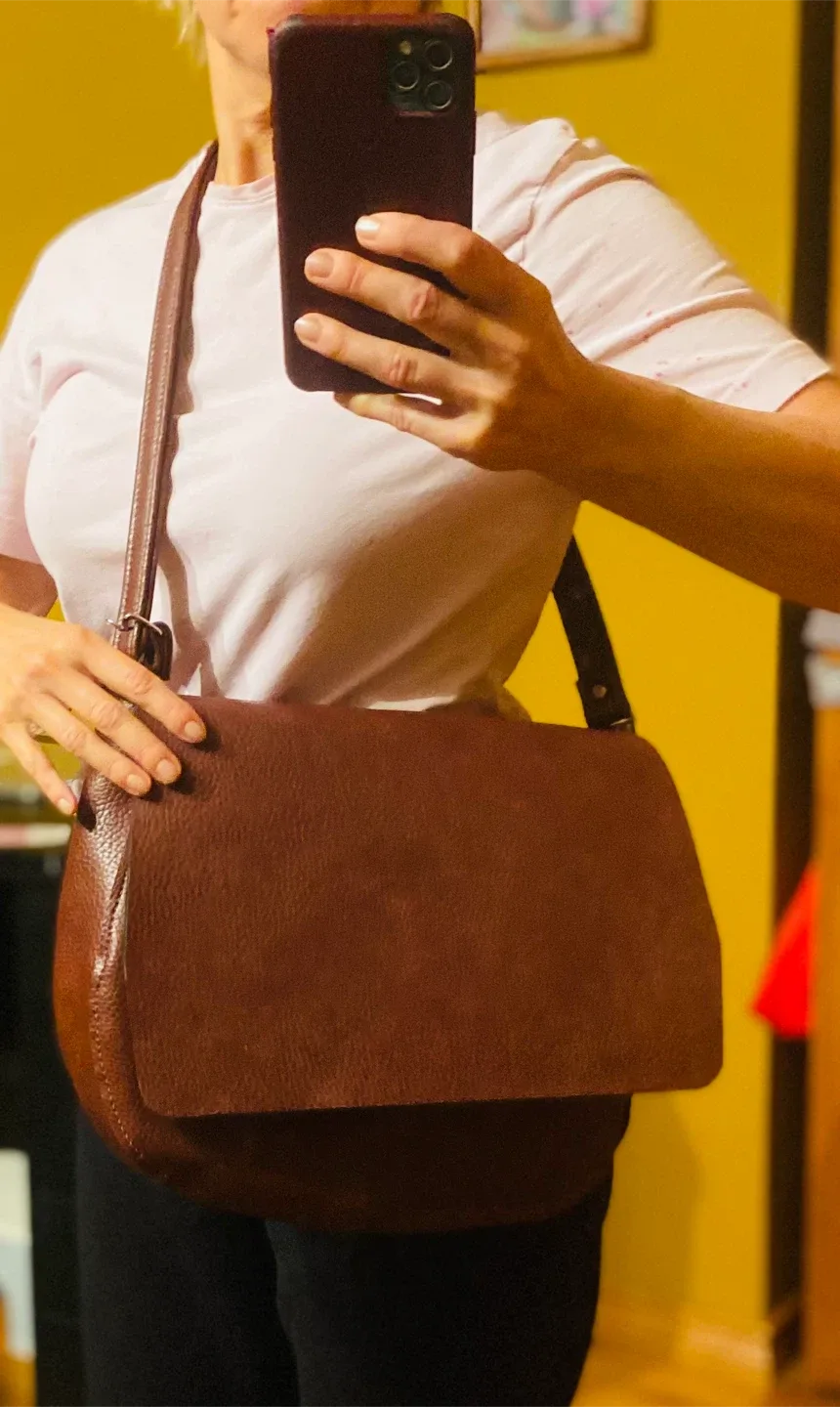 Brown Leather Shoulder/Cross Body Bag image indicator(4)